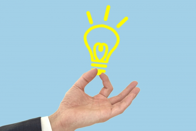 チェック・電球に関する画像